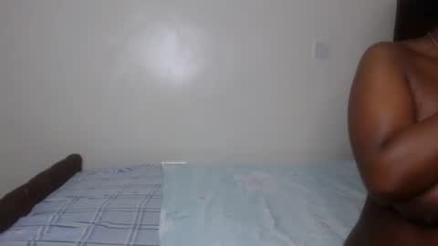 cocoa_devine online show from April 11, 2026, 11:20 pm