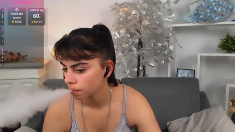 Olivia online show from November 1, 2025, 7:10 am