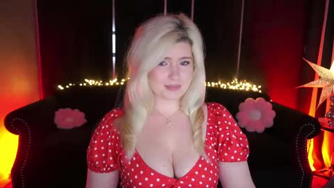 onlyfans amyleyy online show from May 20, 2026, 7:03 am