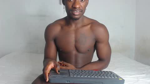 Snapshot of coddy_fit chatting on December 16, 2024, 11:12 am cody online show from December 16, 2024, 11:12 am