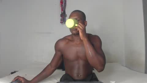 Snapshot of coddy_fit chatting on January 13, 2025, 12:02 pm cody online show from January 13, 2025, 12:02 pm