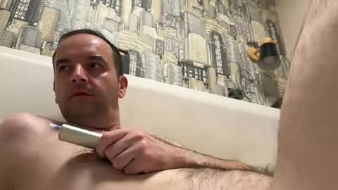 colambus555 online show from November 10, 2025, 8:19 pm