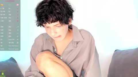 COLE online show from November 11, 2025, 8:53 pm