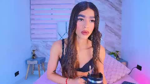 colett online show from June 15, 2026, 12:40 pm