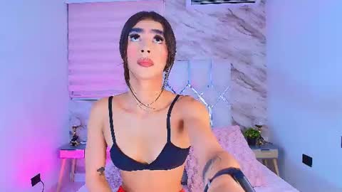 colett online show from June 17, 2026, 11:56 am