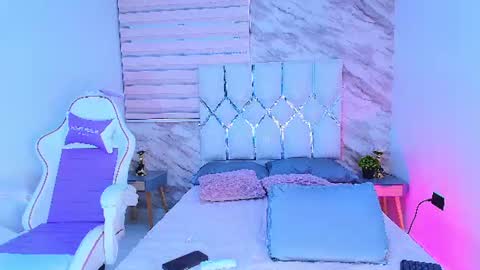colett online show from June 25, 2026, 11:59 am