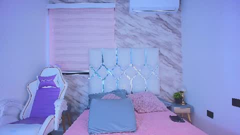 colett online show from July 21, 2026, 12:07 pm