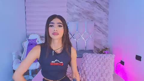 colett online show from July 24, 2026, 11:52 am