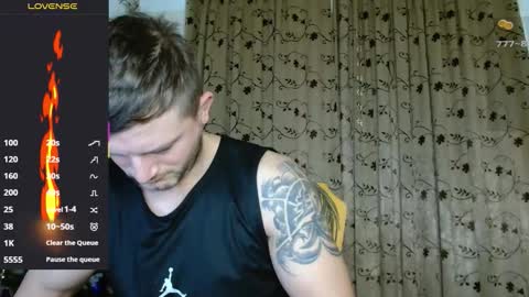 colin hopex  online show from December 4, 2025, 10:57 am