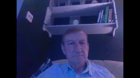 Snapshot of colinbeech chatting on December 10, 2024, 8:51 am colinbeech online show from December 10, 2024, 8:51 am