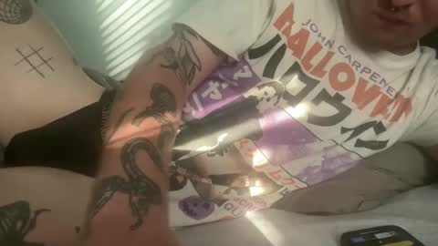 horrorfilmhung online show from September 15, 2025, 12:05 pm