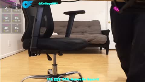 College001 online show from January 26, 2025, 1:47 pm