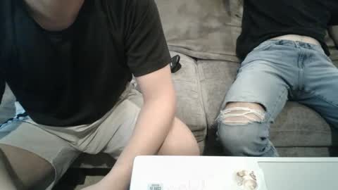 collegebroa online show from October 3, 2025, 8:17 pm