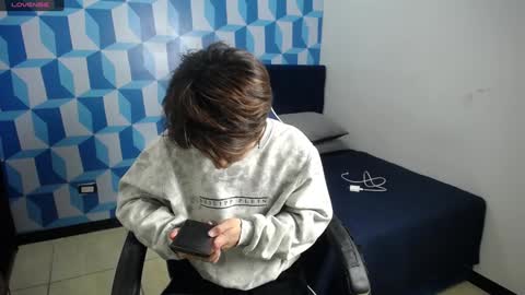 Snapshot of collinstone chatting on January 22, 2025, 7:56 pm collinstone online show from January 22, 2025, 7:56 pm