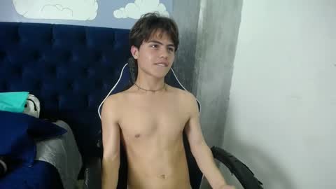 Snapshot of collinstone chatting on February 20, 2025, 11:21 pm collinstone online show from February 20, 2025, 11:21 pm