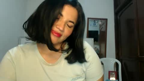 viviana online show from June 19, 2026, 5:17 pm