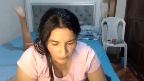 viviana online show from August 6, 2026, 7:49 pm