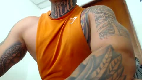 Snapshot of colombian_monster_cock chatting on December 31, 2024, 12:25 pm camilo online show from December 31, 2024, 12:25 pm
