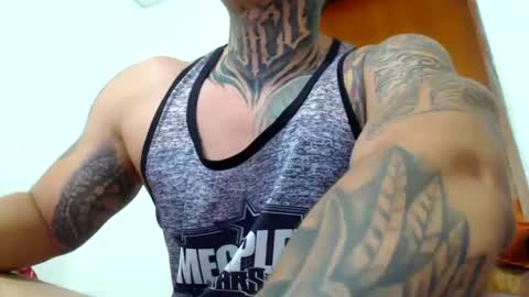 Snapshot of colombian_monster_cock chatting on February 13, 2025, 2:12 am camilo online show from February 13, 2025, 2:12 am