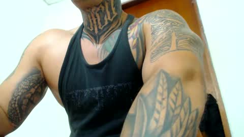 Snapshot of colombian_monster_cock chatting on March 7, 2025, 2:36 am camilo online show from March 7, 2025, 2:36 am