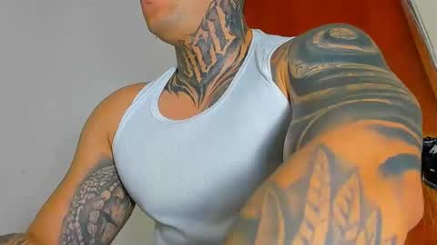 Snapshot of colombian_monster_cock chatting on September 19, 2025, 6:59 am camilo online show from September 19, 2025, 6:59 am