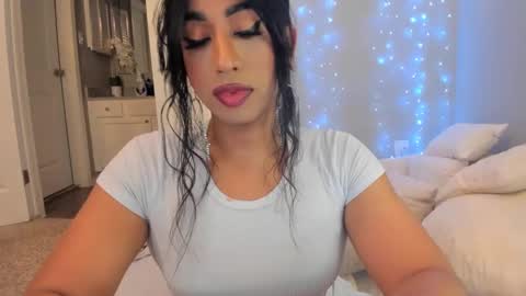 Snapshot of colombiantexas chatting on March 8, 2025, 1:06 am ........ Instagram Lorysexys online show from March 8, 2025, 1:06 am