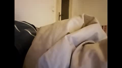 color233 online show from January 7, 2025, 7:20 am