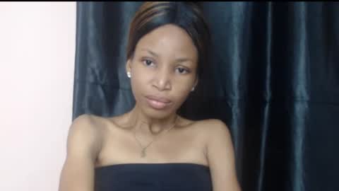 Snapshot of coltish_sexy chatting on January 5, 2025, 8:11 am coltish_sexy online show from January 5, 2025, 8:11 am