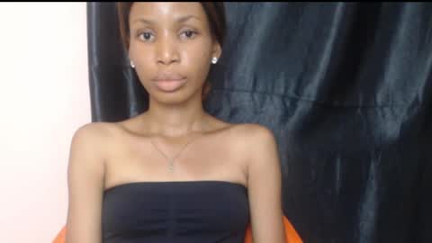 Snapshot of coltish_sexy chatting on January 5, 2025, 2:19 pm coltish_sexy online show from January 5, 2025, 2:19 pm