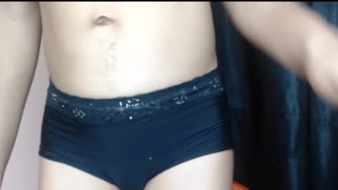 Snapshot of coltish_sexy chatting on January 9, 2025, 9:37 am coltish_sexy online show from January 9, 2025, 9:37 am