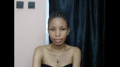 Snapshot of coltish_sexy chatting on January 25, 2025, 8:21 am coltish_sexy online show from January 25, 2025, 8:21 am