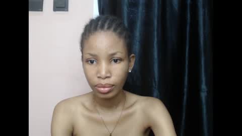 Snapshot of coltish_sexy chatting on January 27, 2025, 8:07 am coltish_sexy online show from January 27, 2025, 8:07 am