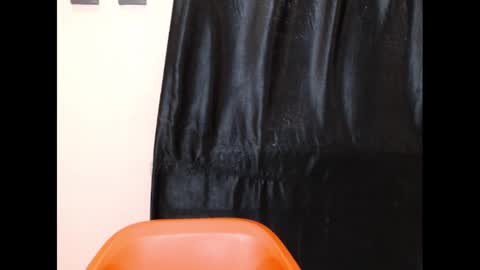 Snapshot of coltish_sexy chatting on March 5, 2025, 9:16 am coltish_sexy online show from March 5, 2025, 9:16 am