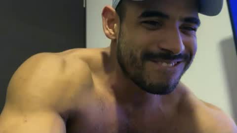 colton_x0610 online show from October 2, 2025, 5:03 am