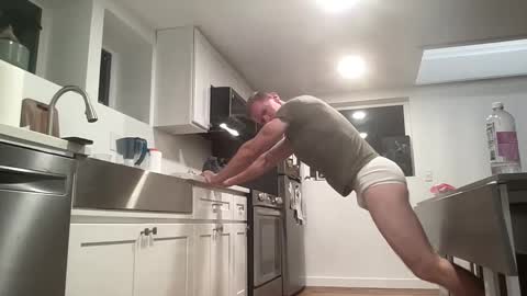Snapshot of coltoncummings1998 chatting on October 9, 2025, 6:22 am Sexy Gay Man online show from October 9, 2025, 6:22 am