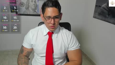 Snapshot of coltonmassif_ chatting on November 12, 2025, 12:44 am coltonmassif_ online show from November 12, 2025, 12:44 am