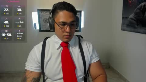 Snapshot of coltonmassif_ chatting on November 24, 2025, 5:12 pm coltonmassif_ online show from November 24, 2025, 5:12 pm