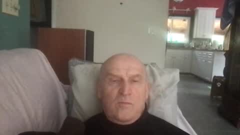 colvik2 online show from April 30, 2026, 9:41 pm