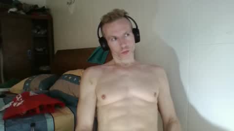 Snapshot of comecontrol chatting on October 7, 2025, 11:02 pm comecontrol online show from October 7, 2025, 11:02 pm