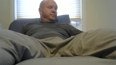 comegetmeinthemorning online show from December 8, 2024, 7:43 pm