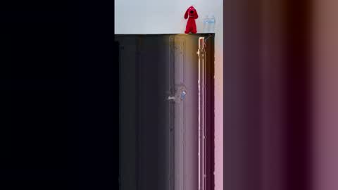 Comfortable bite online show from April 29, 2026, 6:58 pm