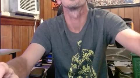 Nelson or ComicKing and sometime Peachy143 online show from October 18, 2025, 12:13 am