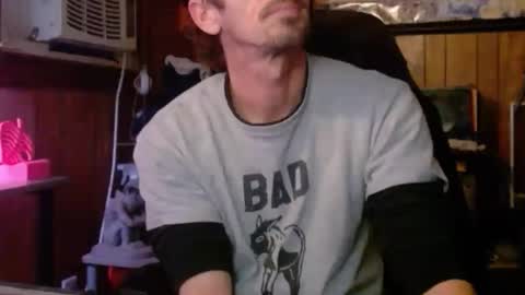 Nelson or ComicKing and sometime Peachy143 online show from February 6, 2026, 11:19 pm