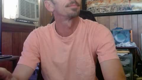 Nelson or ComicKing and sometime Peachy143 online show from April 17, 2026, 9:51 pm