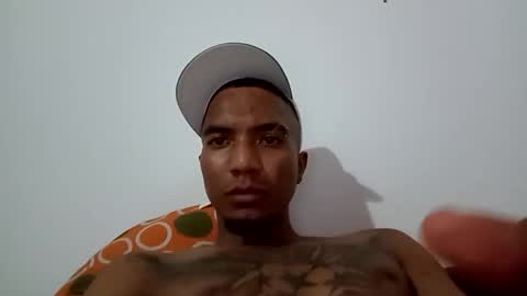 Snapshot of comoseria1927realg4life chatting on November 21, 2025, 6:01 am comoseria1927realg4life online show from November 21, 2025, 6:01 am