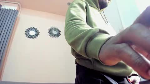 COMPTON online show from October 10, 2025, 1:32 pm