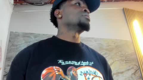 COMPTON online show from October 20, 2025, 4:02 am