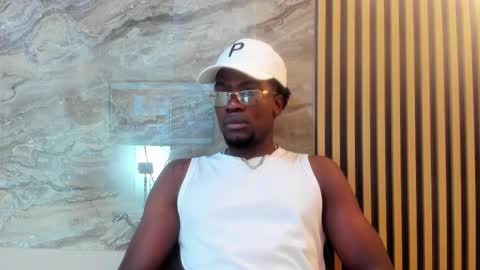 COMPTON online show from October 29, 2025, 4:48 am