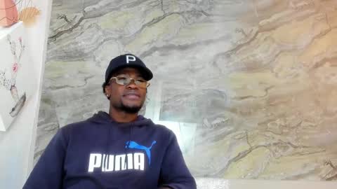 COMPTON online show from November 1, 2025, 3:52 am