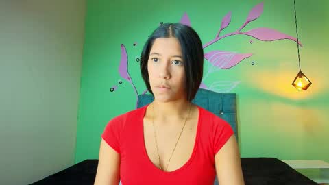 C O N N I E online show from November 26, 2025, 7:37 pm